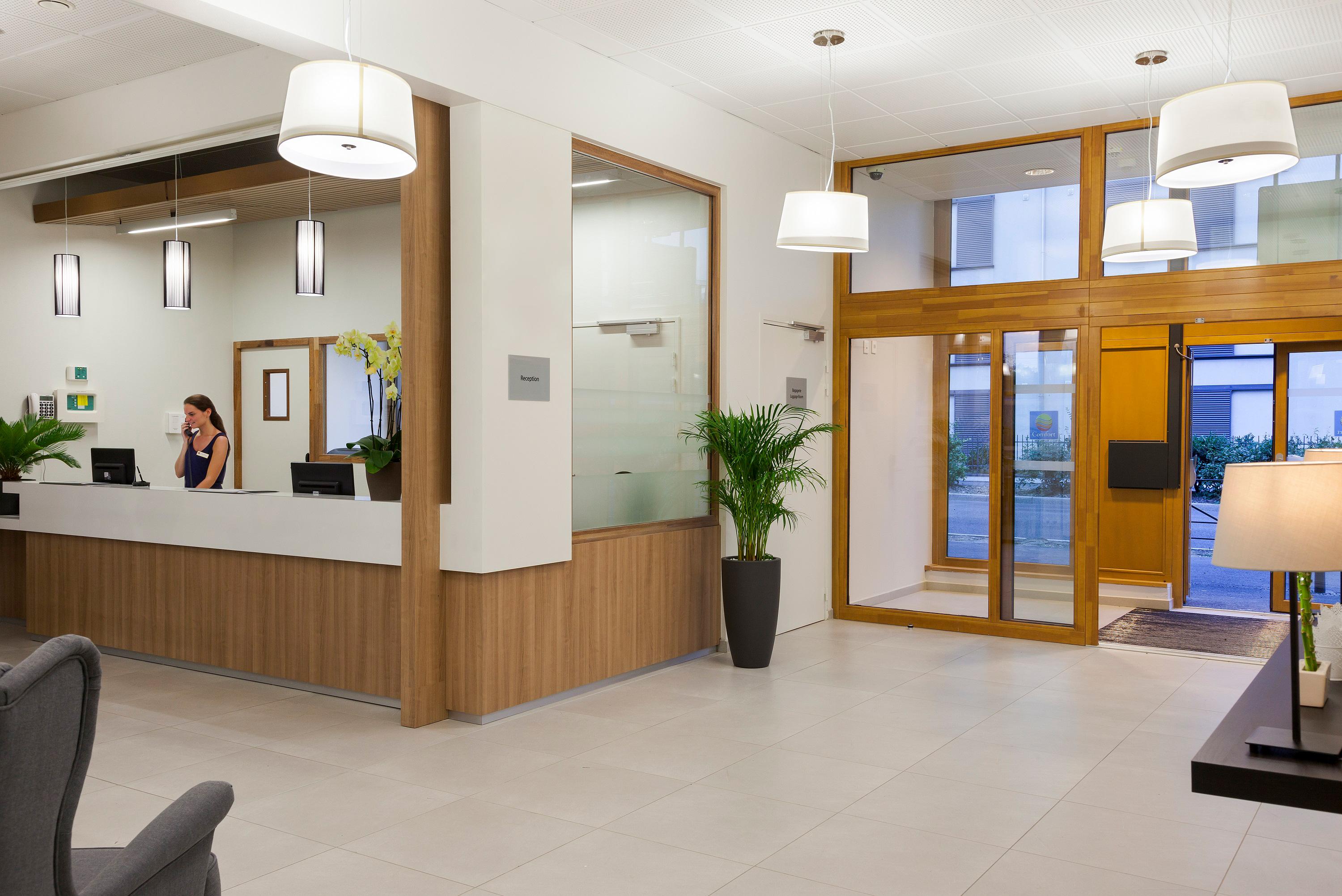 Nehô Porte De Genève Hotel Annemasse